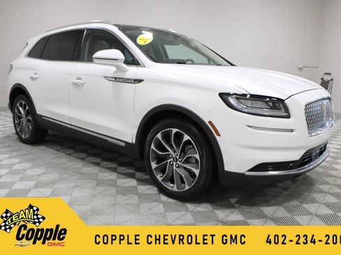 Used 2022 Lincoln Nautilus Reserve AWD/4WD image 1