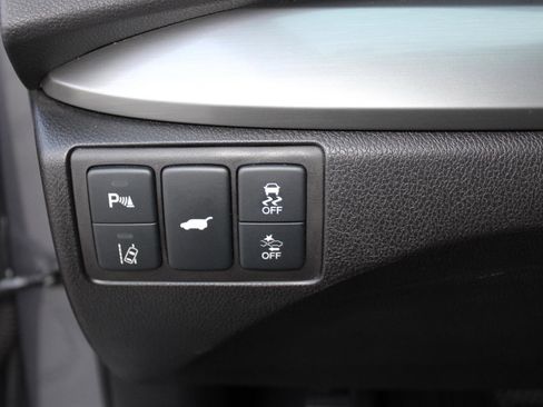 Used 2017 Acura RDX AWD w/ Advance Package image 48