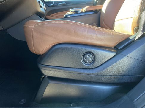 Used 2018 Mercedes-Benz GLE 43 AMG AMG 43 image 27