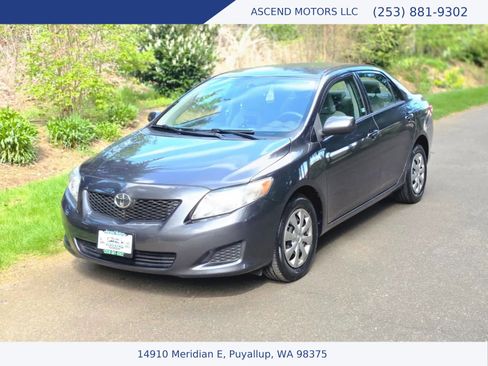 Used 2010 Toyota Corolla LE FWD image 1