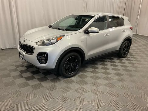 Used 2017 Kia Sportage LX AWD/4WD image 12