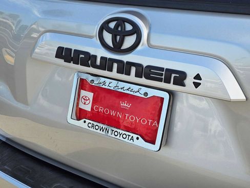 Used 2023 Toyota 4Runner SR5 Premium w/ Moonroof Package RWD image 13