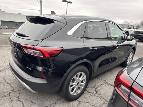 Used 2024 Ford Escape Active w/ Tech Pack #1 image 6