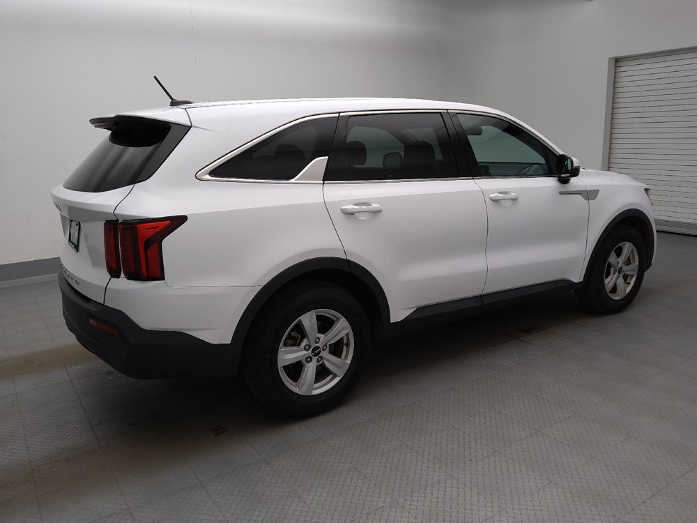 Used 2022 Kia Sorento LX FWD image 10