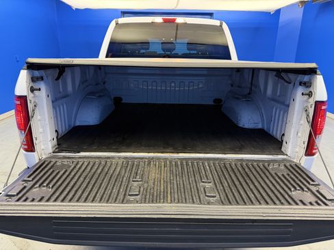 Used 2017 Ford F150 XLT AWD/4WD image 24