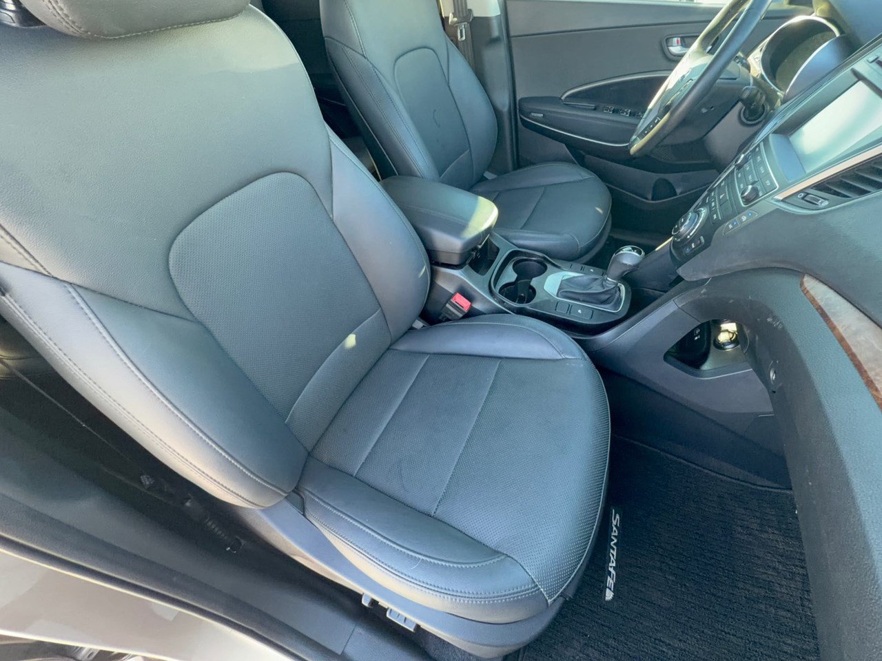 Used 2018 Hyundai Santa Fe Sport 2.0T FWD image 30