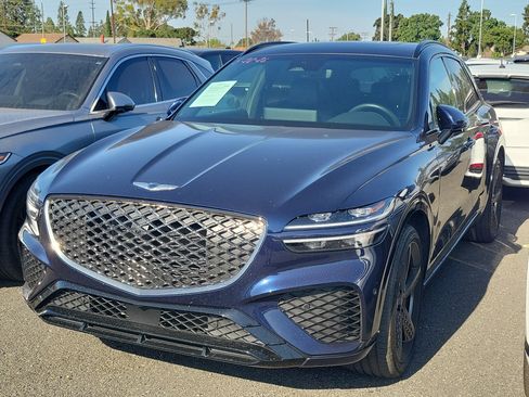 Used 2024 Genesis GV70 2.5T w/ Sport Prestige Package AWD/4WD image 1