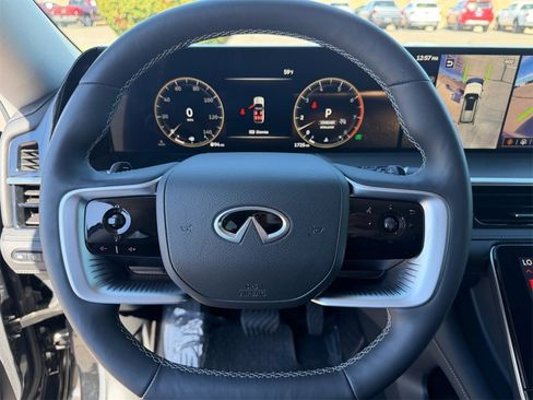 Used 2025 INFINITI QX80 Luxe image 20