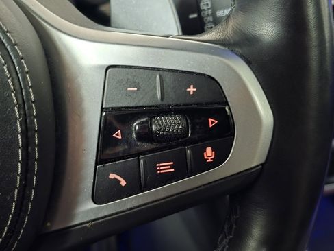 Used 2022 BMW X5 xDrive40i w/ M Sport Package image 29