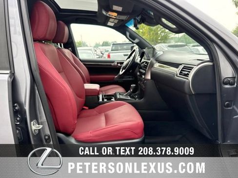 Used 2023 Lexus GX 460 Premium w/ Premium Package AWD/4WD image 13