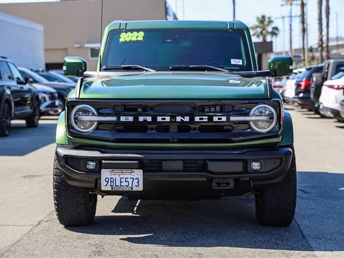 Used 2022 Ford Bronco Outer Banks AWD/4WD image 2