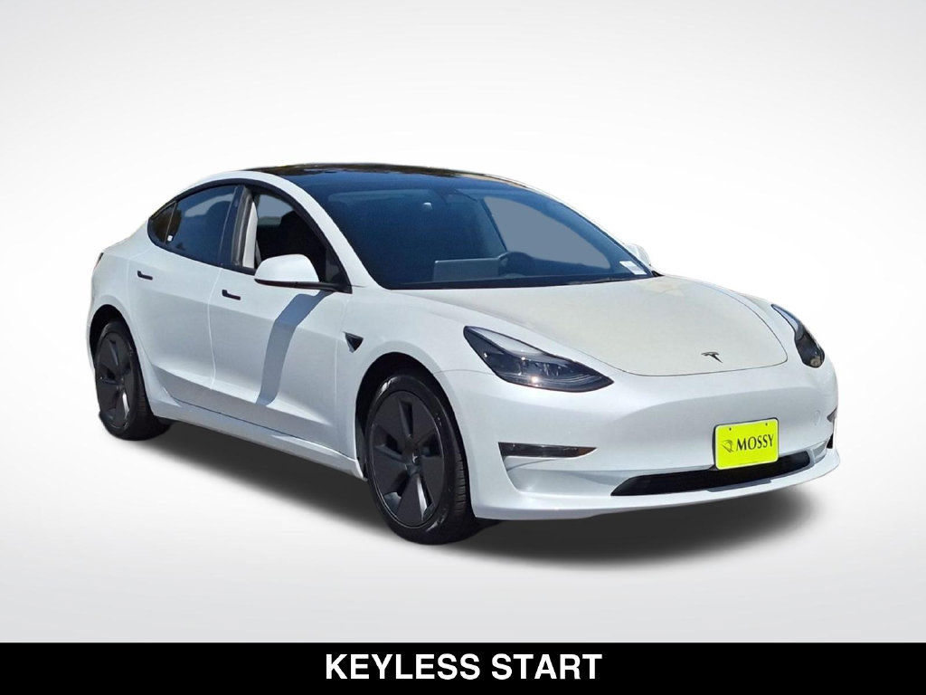 Used 2022 Tesla Model 3 Long Range AWD/4WD image 2