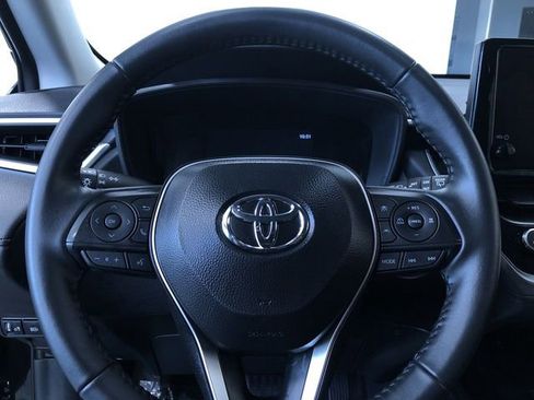 Certified 2026 Toyota Corolla Cross LE FWD image 24