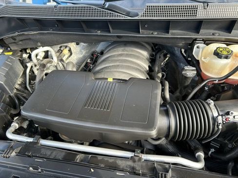 Used 2019 Chevrolet Silverado 1500 RST image 17