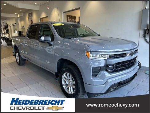 Used 2024 Chevrolet Silverado 1500 RST w/ Convenience Package II AWD/4WD image 1
