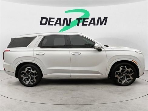 Used 2022 Hyundai Palisade Calligraphy image 9