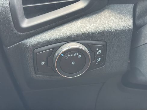 Used 2020 Ford EcoSport SE FWD image 26