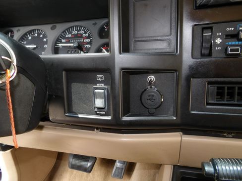 Used 1996 Jeep Cherokee 4WD 4-Door image 76