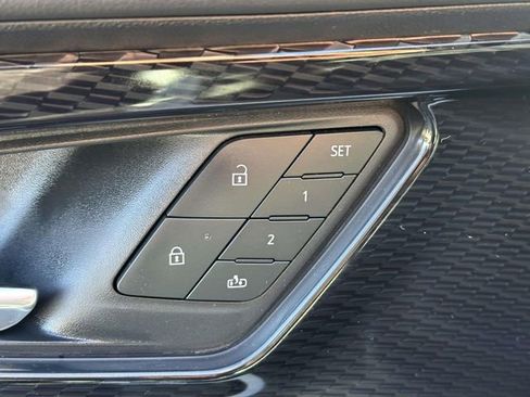 Certified 2024 Chevrolet Blazer EV RS image 18