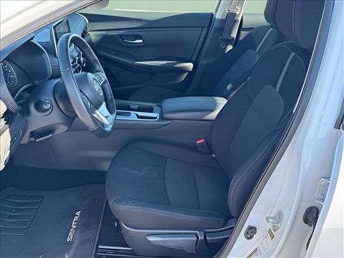 Used 2022 Nissan Sentra SV w/ All-Weather Package image 5