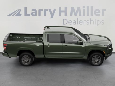 New 2026 Nissan Frontier SV w/ Tow Package AWD/4WD image 4