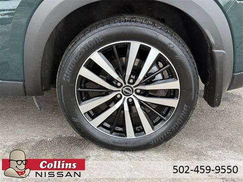 Certified 2024 Nissan Pathfinder Platinum image 4