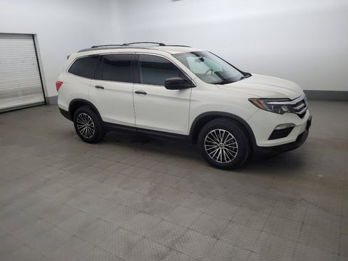 Used 2018 Honda Pilot LX image 11
