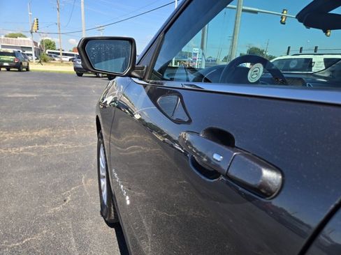 Used 2020 Chevrolet Equinox LT AWD/4WD image 37