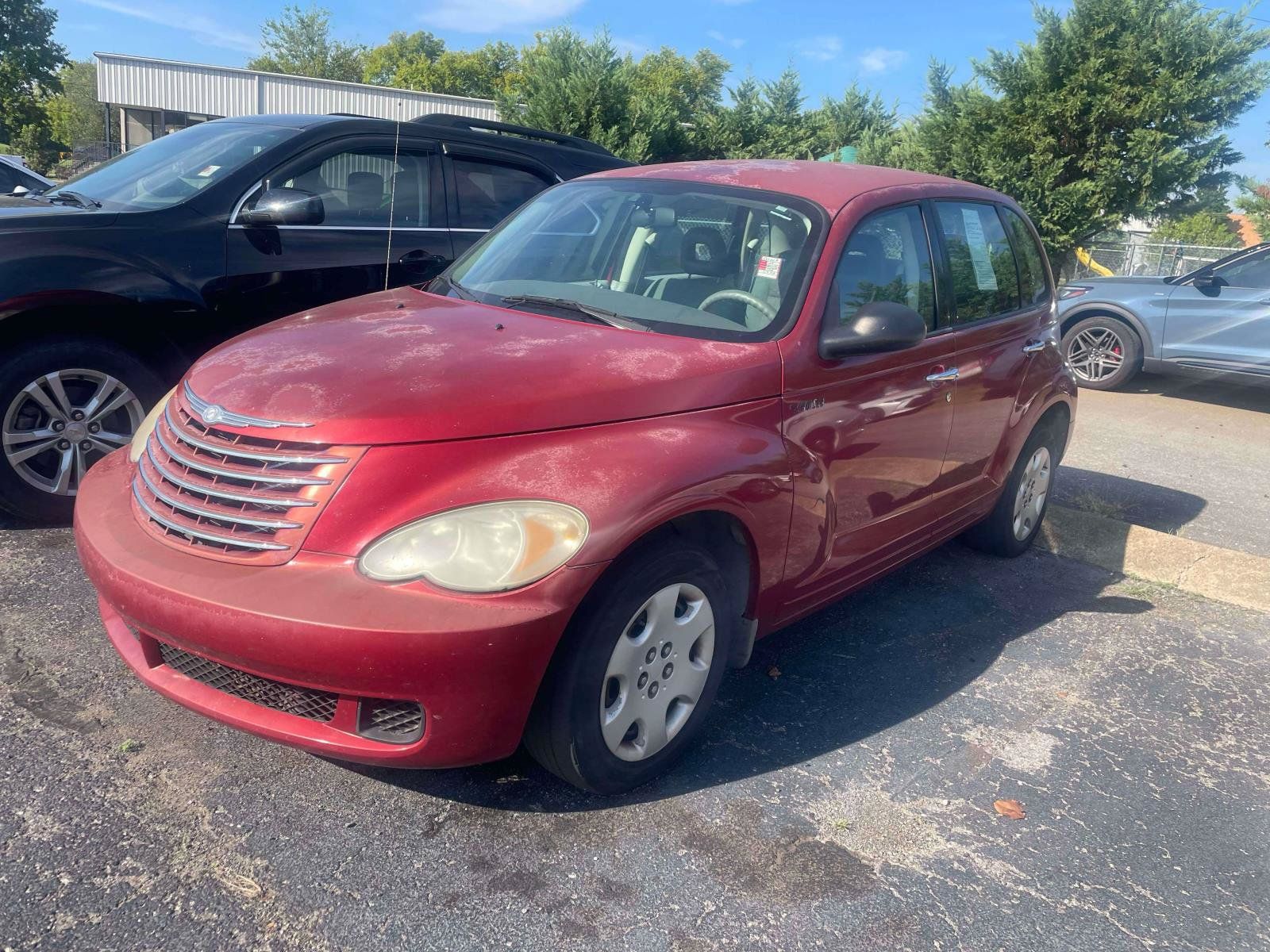 Used 2006 Chrysler PT Cruiser FWD image 3