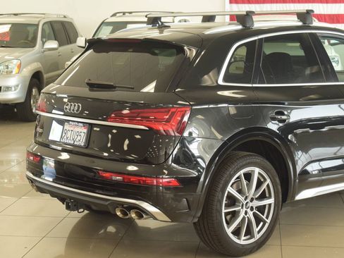 Used 2022 Audi SQ5 Premium Plus w/ Premium Plus Package AWD/4WD image 39