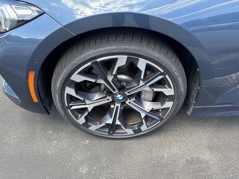Used 2025 BMW 330i Sedan RWD image 29