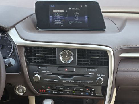 Used 2018 Lexus RX 350 Premium w/ Premium Package image 21