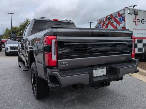 Used 2025 Ford F350 Platinum w/ FX4 Off-Road Package AWD/4WD image 5