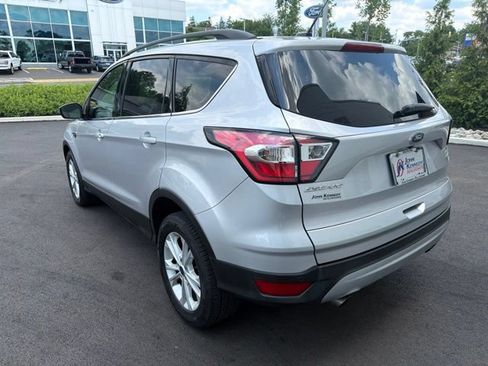 Certified 2017 Ford Escape SE w/ SE Leather Comfort Package AWD/4WD image 4