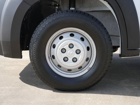 Used 2023 RAM ProMaster 2500 FWD image 24