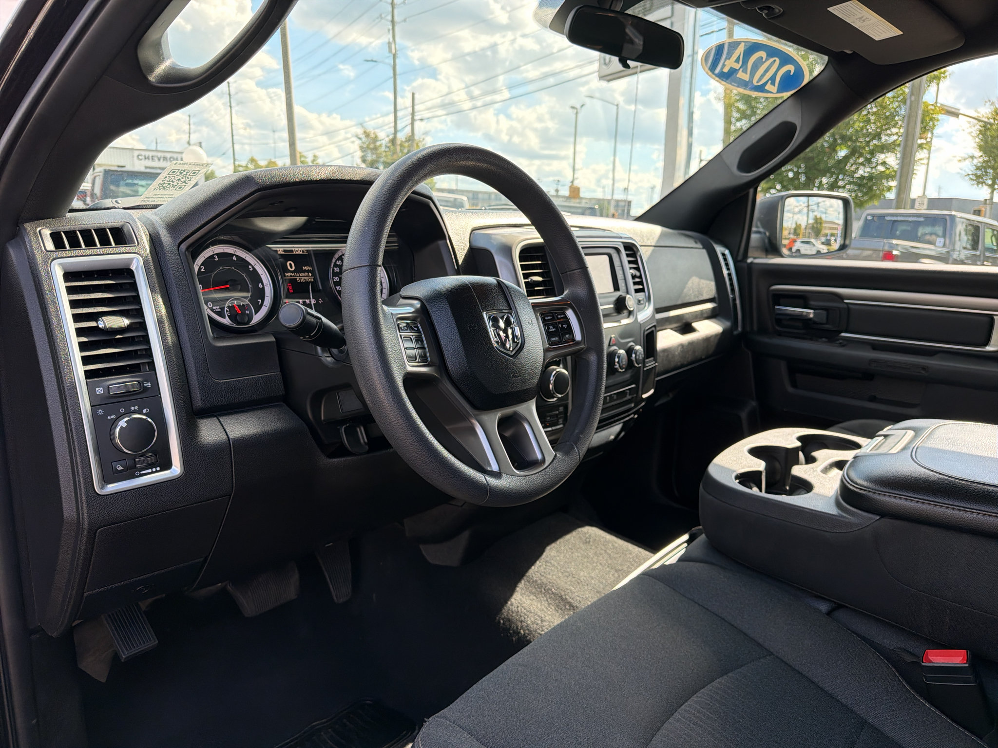 Used 2024 RAM 1500 Warlock AWD/4WD image 24