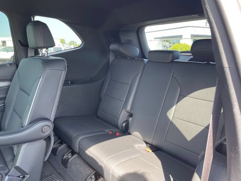Used 2025 Buick Enclave Preferred w/ LPO, Floor Liner Package FWD image 16