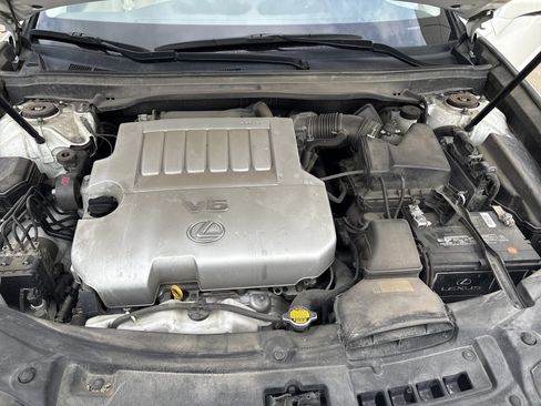 Used 2014 Lexus ES 350 w/ Luxury Package image 34