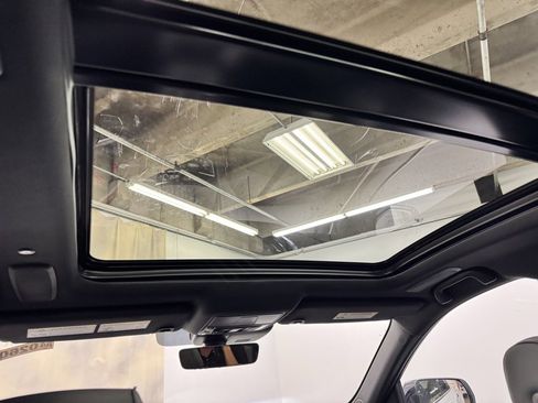 Used 2025 Acura RDX A-Spec image 38