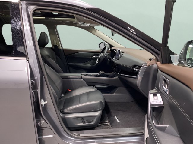 Certified 2023 Nissan Rogue SL AWD/4WD image 31