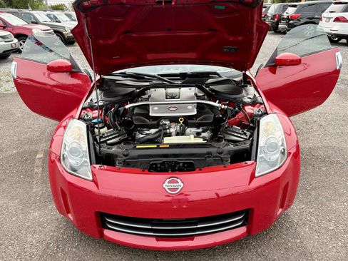 Used 2007 Nissan 350Z Touring image 17