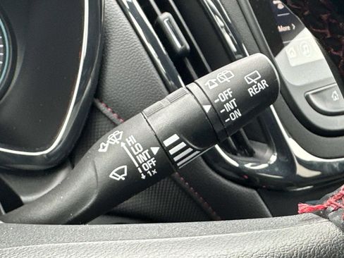 Certified 2024 Chevrolet Equinox RS image 25