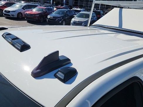 Used 2025 Chevrolet Silverado 2500 Custom w/ Custom Convenience Package image 3