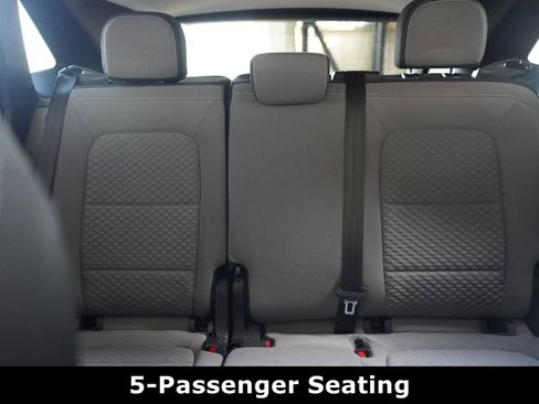 Used 2021 Ford Escape SE w/ Cold Weather Package image 33