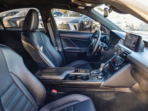 Certified 2025 Lexus IS 350 F Sport image 20