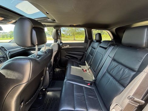 Used 2015 Jeep Grand Cherokee Limited AWD/4WD image 15