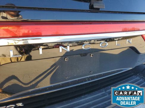 Used 2017 Lincoln Navigator Select image 42