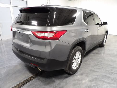 Used 2020 Chevrolet Traverse LS FWD image 5
