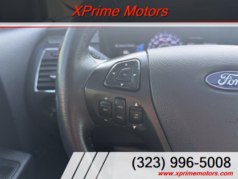 Used 2019 Ford Flex SEL FWD image 21