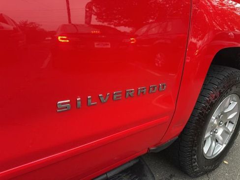Used 2019 Chevrolet Silverado 1500 LT AWD/4WD image 27